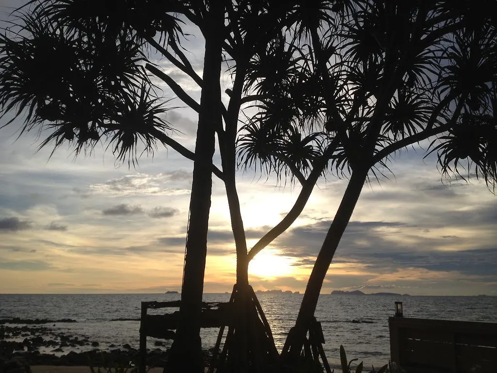 Nautilus Right On The Beach - Adult Only - Sha Extra Plus Koh Lanta Thailand